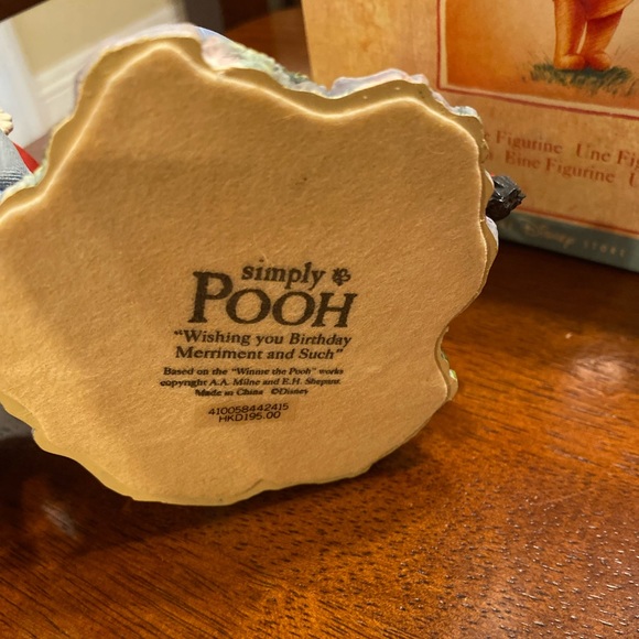 🎈 Simply Pooh: Birthday Collectible - Picture 5 of 10